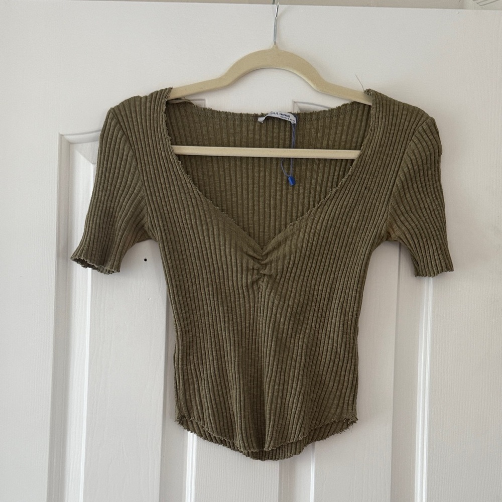 Zara Olive Ribbed V-Neck Blouse